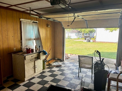 Tiny photo for 47 E 15th Street, Vincennes, IN 47591 (MLS # 202635096)