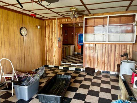 Tiny photo for 47 E 15th Street, Vincennes, IN 47591 (MLS # 202635096)