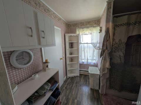Tiny photo for 47 E 15th Street, Vincennes, IN 47591 (MLS # 202635096)