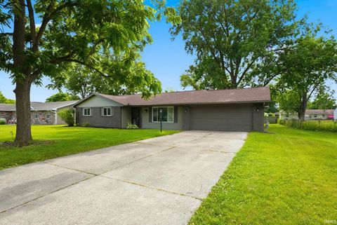 Tiny photo for 6016 Arlene Avenue, Fort Wayne, IN 46816 (MLS # 202624729)