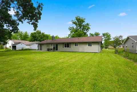 Tiny photo for 6016 Arlene Avenue, Fort Wayne, IN 46816 (MLS # 202624729)