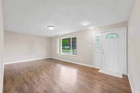 Tiny photo for 6016 Arlene Avenue, Fort Wayne, IN 46816 (MLS # 202624729)