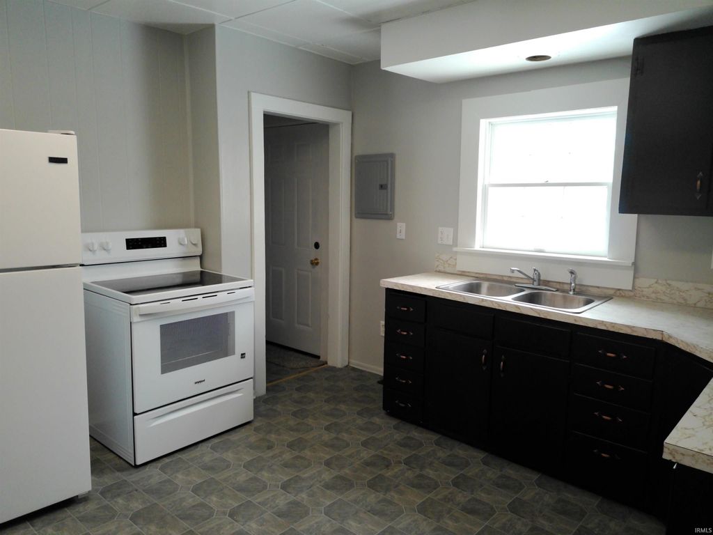 Photo of 1619 Leer Street, South Bend, IN 46613 (MLS # 202603836)