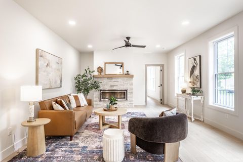 Tiny photo for 1539 S Coleman Court, Bloomington, IN 47401 (MLS # 202611193)