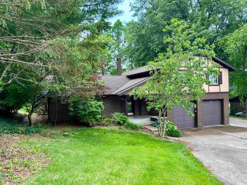 Tiny photo for 1153 W 13th Street, Jasper, IN 47546 (MLS # 202619331)