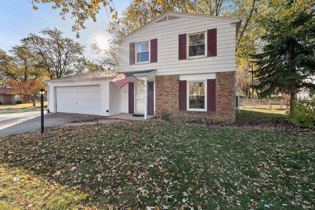 Photo of 6830 Elmbrook Drive, Fort Wayne, IN 46835 (MLS # 202544660)