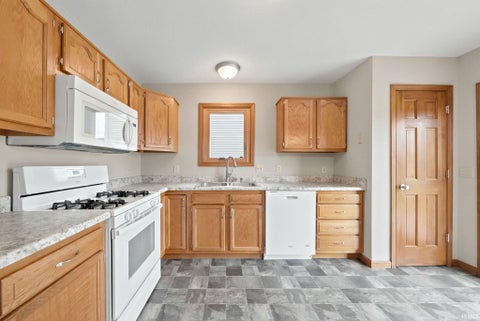 Tiny photo for 218 El Dorado Trail, Fort Wayne, IN 46825 (MLS # 202624755)
