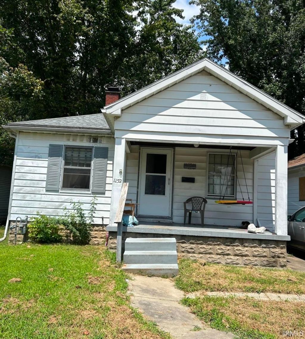 Photo of 1152 COVERT Avenue, Evansville, IN 47714 (MLS # 202621042)