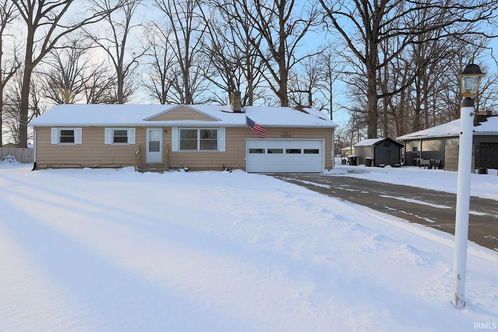Photo of 5959 Salge Drive, Fort Wayne, IN 46835 (MLS # 202602785)