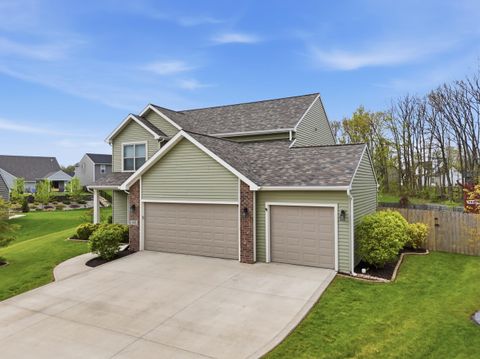 Tiny photo for 595 HIGHFIELDS Cove, Fort Wayne, IN 46845 (MLS # 202615467)