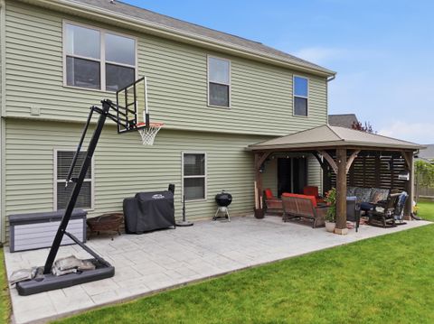 Tiny photo for 595 HIGHFIELDS Cove, Fort Wayne, IN 46845 (MLS # 202615467)