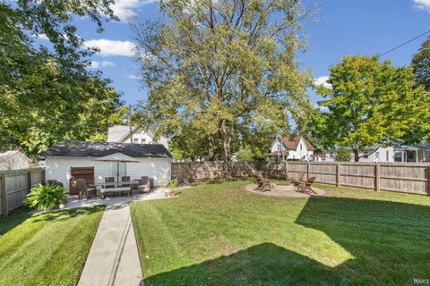 Tiny photo for 323 E Madison Street, Delphi, IN 46923 (MLS # 202641345)