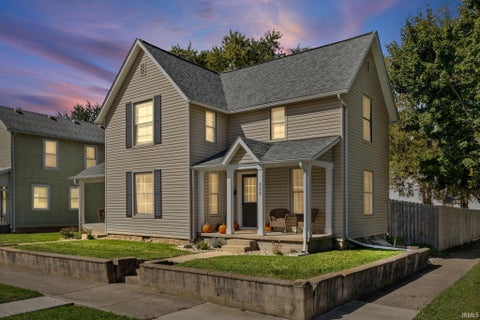 Tiny photo for 323 E Madison Street, Delphi, IN 46923 (MLS # 202641345)