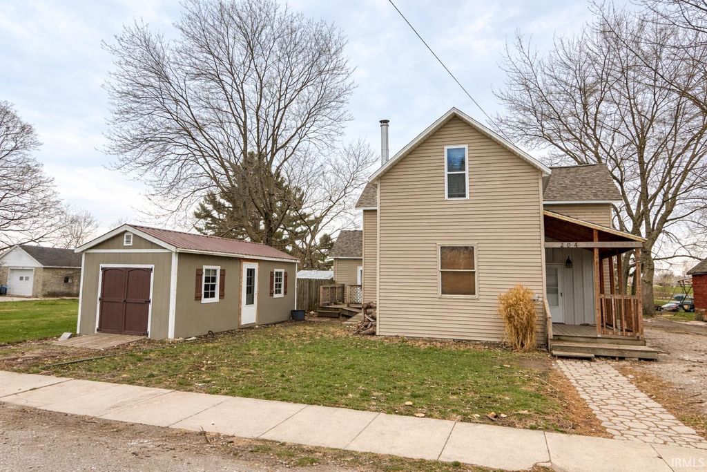 Photo of 204 Grant Street, Royal Center, IN 46978 (MLS # 202608479)