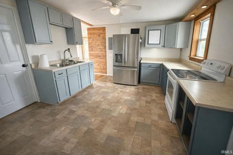 Tiny photo for 204 Grant Street, Royal Center, IN 46978 (MLS # 202608479)