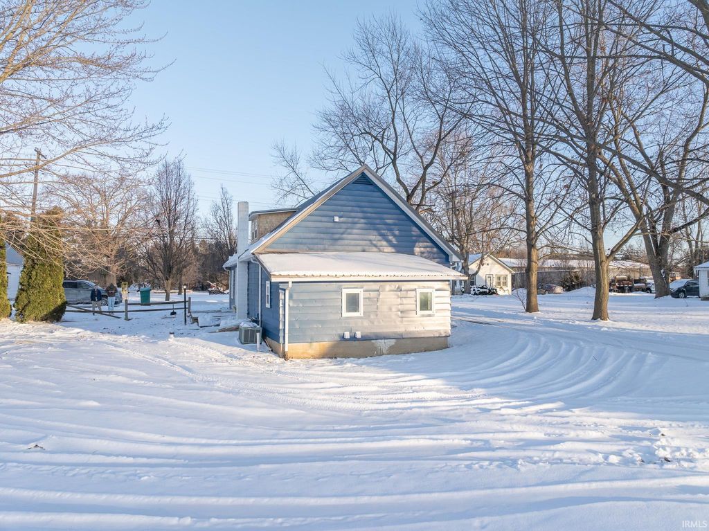 Photo of 308 S Pine Street, Akron, IN 46910 (MLS # 202602209)