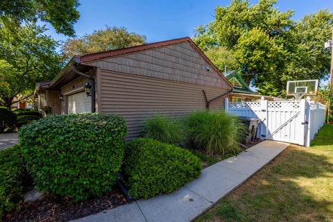 Tiny photo for 3520 Spring Road, Lafayette, IN 47909 (MLS # 202638820)