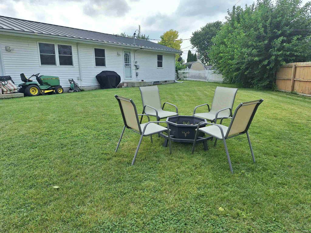 Photo of 16 topaz Drive, Huntington, IN 46750 (MLS # 202632525)