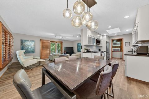 Tiny photo for 2160 S Ridgeview Road, Logansport, IN 46947 (MLS # 202541596)