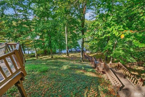 Tiny photo for 2160 S Ridgeview Road, Logansport, IN 46947 (MLS # 202541596)