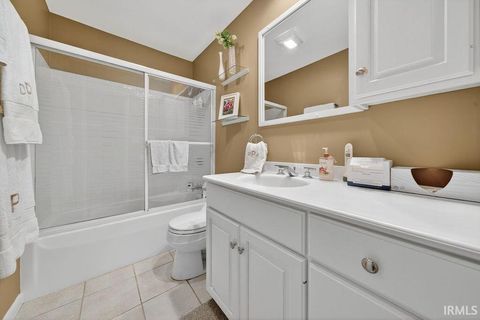 Tiny photo for 2160 S Ridgeview Road, Logansport, IN 46947 (MLS # 202541596)