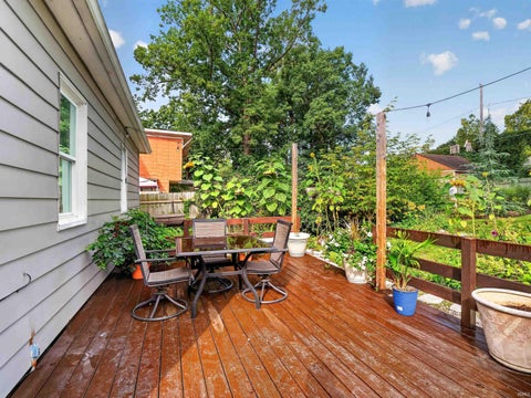Tiny photo for 2013 Curdes Avenue, Fort Wayne, IN 46805 (MLS # 202637763)