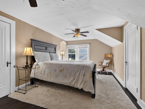 Tiny photo for 2013 Curdes Avenue, Fort Wayne, IN 46805 (MLS # 202637763)