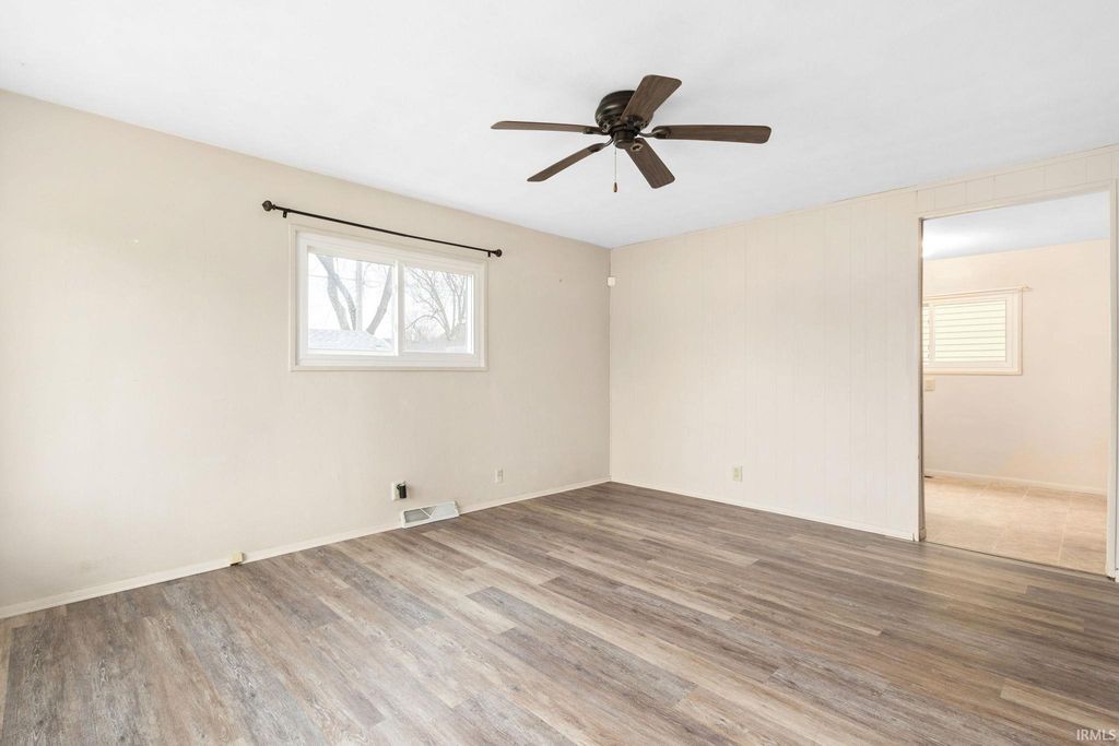 Photo of 2611 Delaware Street, Mishawaka, IN 46544 (MLS # 202611290)