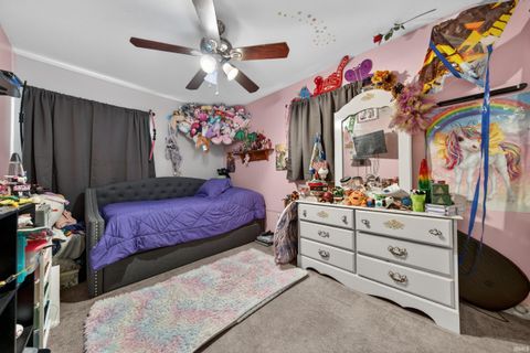 Tiny photo for 420 Coles Street, Logansport, IN 46947 (MLS # 202615670)