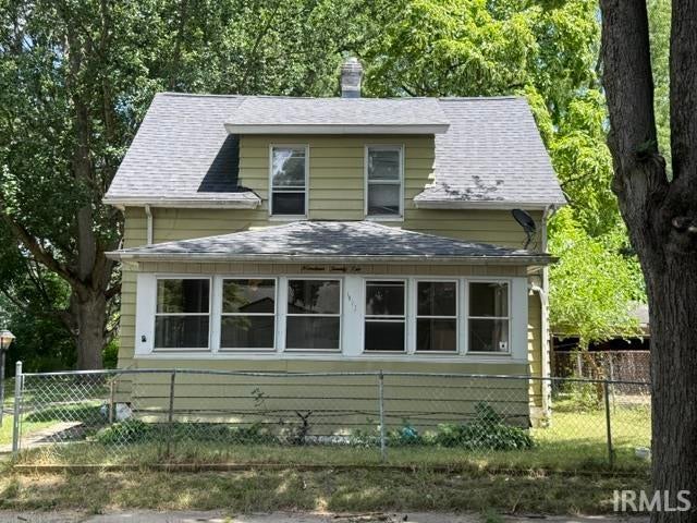 Photo of 1922 Leer Street, South Bend, IN 46613 (MLS # 202629969)