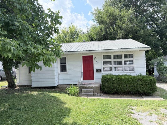 425 N ROOSEVELT ST, BLOOMINGTON, IN 47408 - Image 9de91d258842728ef8fa5234c45e4ece/2415333541