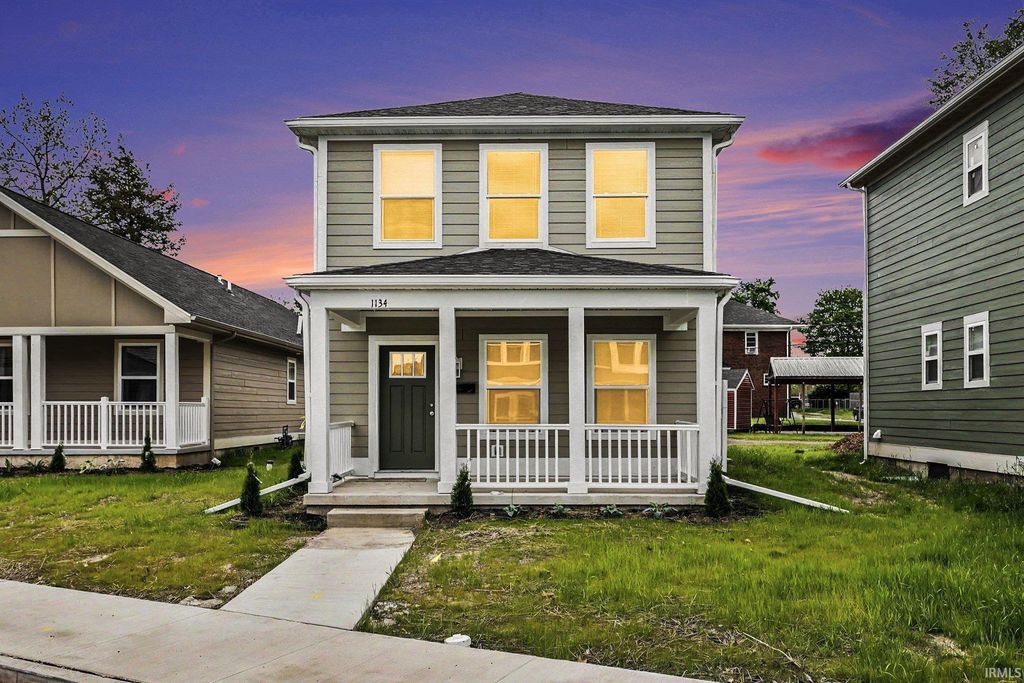 Photo of 1134 Harvey Street, South Bend, IN 46616 (MLS # 202618908)