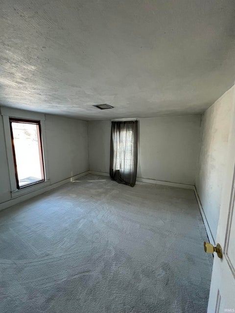 Tiny photo for 410 chicago Street, Columbia City, IN 46725 (MLS # 202643179)