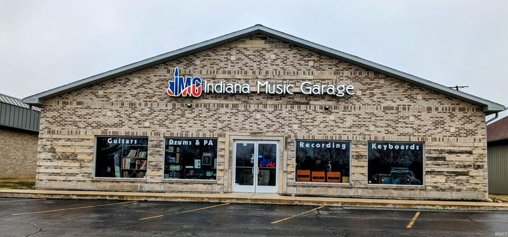 Photo for 431 E Lincoln Road, Kokomo, IN 46902 (MLS # 202343045)