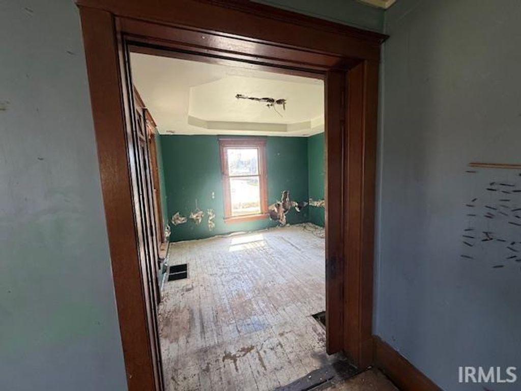 Photo of 620 W Crawford Street, Elkhart, IN 46514 (MLS # 202614133)