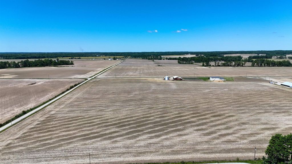 Photo of 34.25 Acres N 900 W, Linton, IN 47441 (MLS # 202619216)
