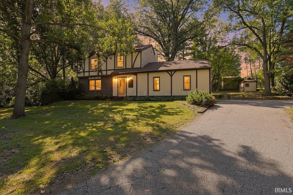 Photo of 26222 Tyris Street, South Bend, IN 46619 (MLS # 202635471)