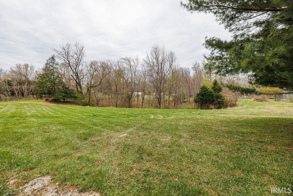 Photo of 3757 E Stipp Road, Bloomington, IN 47401 (MLS # 202612613)