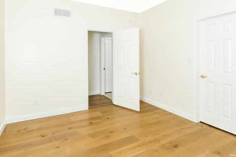 Tiny photo for 841 S Fieldcrest Court, Bloomington, IN 47401 (MLS # 202637983)