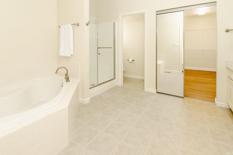 Tiny photo for 841 S Fieldcrest Court, Bloomington, IN 47401 (MLS # 202637983)