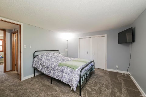 Tiny photo for 201 S Smith Street, Hartford City, IN 47348 (MLS # 202644834)