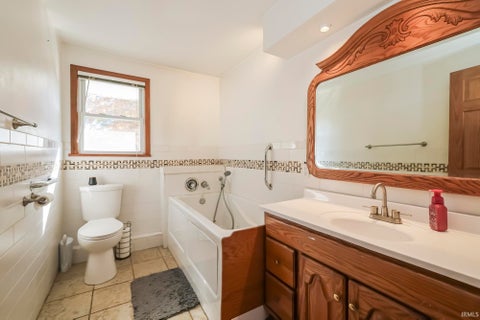 Tiny photo for 201 S Smith Street, Hartford City, IN 47348 (MLS # 202644834)