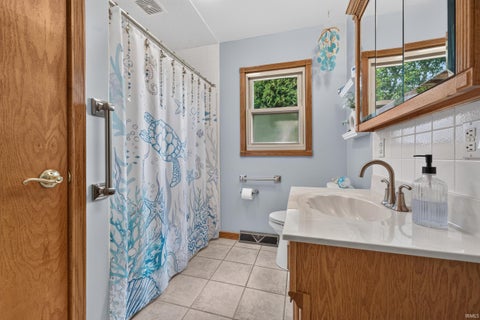Tiny photo for 716 Hillcrest Drive, Kokomo, IN 46901 (MLS # 202633644)