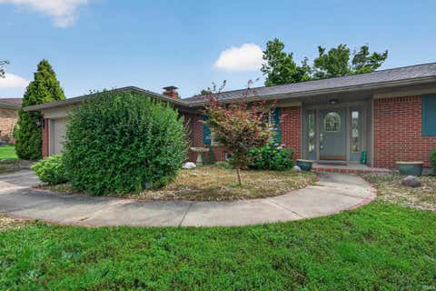 Tiny photo for 716 Hillcrest Drive, Kokomo, IN 46901 (MLS # 202633644)