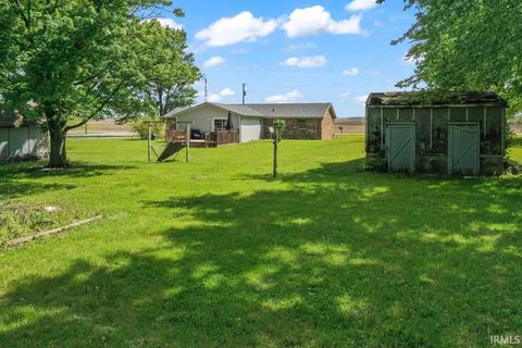 Tiny photo for 9967 N County Road 800 Road, Daleville, IN 47334 (MLS # 202615425)