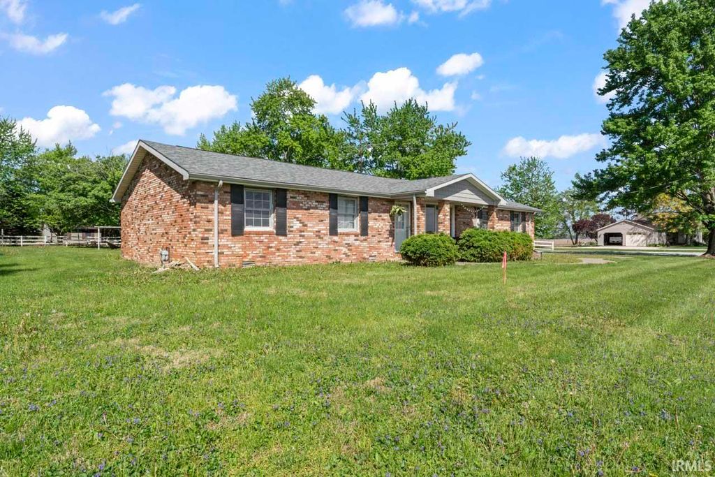 Photo of 9967 N County Road 800 Road, Daleville, IN 47334 (MLS # 202615425)