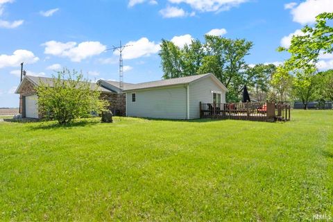 Tiny photo for 9967 N County Road 800 Road, Daleville, IN 47334 (MLS # 202615425)