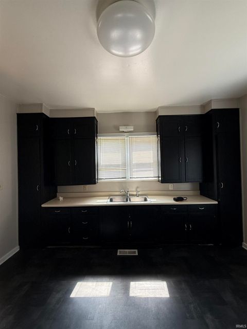 Tiny photo for 1519 N Purdum Street, Kokomo, IN 46901 (MLS # 202538592)