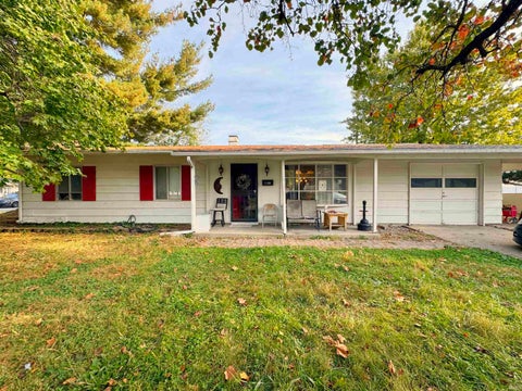 Photo of 1100 Archway Drive, Lafayette, IN 47909 (MLS # 202644436)