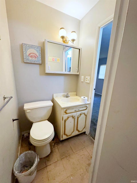 Tiny photo for 1100 Archway Drive, Lafayette, IN 47909 (MLS # 202644436)